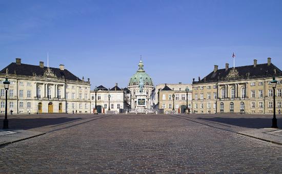 amalienborg-palace-copenhagen