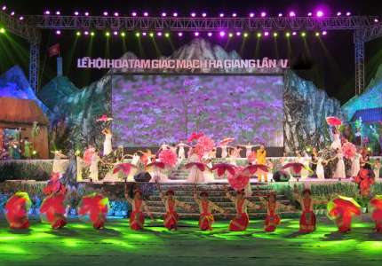 Lễ hội hoa tam giác mạch Hà Giang 2019