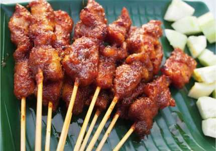 Điểm danh 10 món ăn đường phố nức tiếng của Malaysia