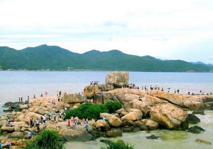Khu du lịch Hòn Chồng Nha Trang