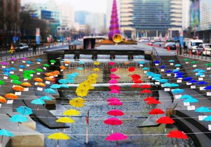 Vẻ đẹp suối nhân tạo Cheonggyecheon giữa lòng Seoul