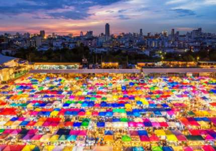 Đến thăm chợ trời lớn nhất thế giới tại Thái Lan